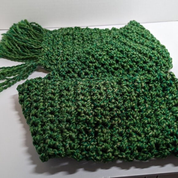 Green Scarf 67x7 Retro Chunky Handmade Crochet Hand Knit Christmas Gift NWT - Picture 7 of 9